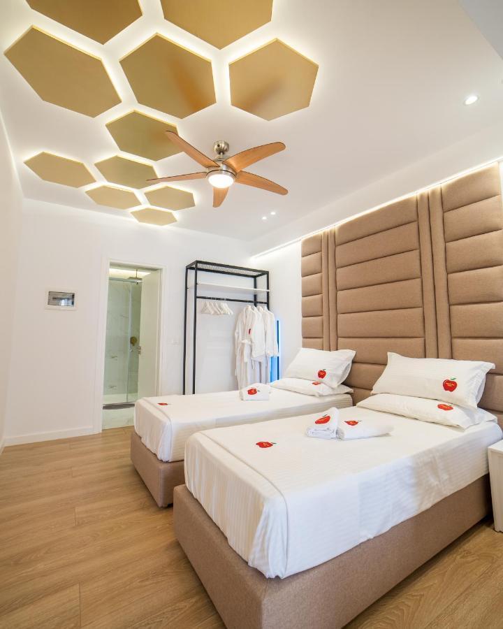 Adam & Eve Suites Sarande Ngoại thất bức ảnh