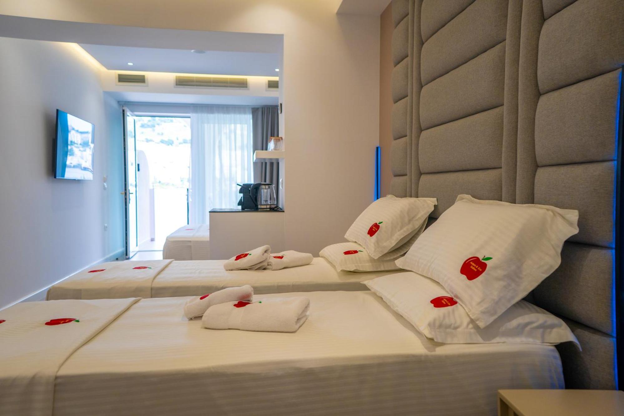 Adam & Eve Suites Sarande Ngoại thất bức ảnh