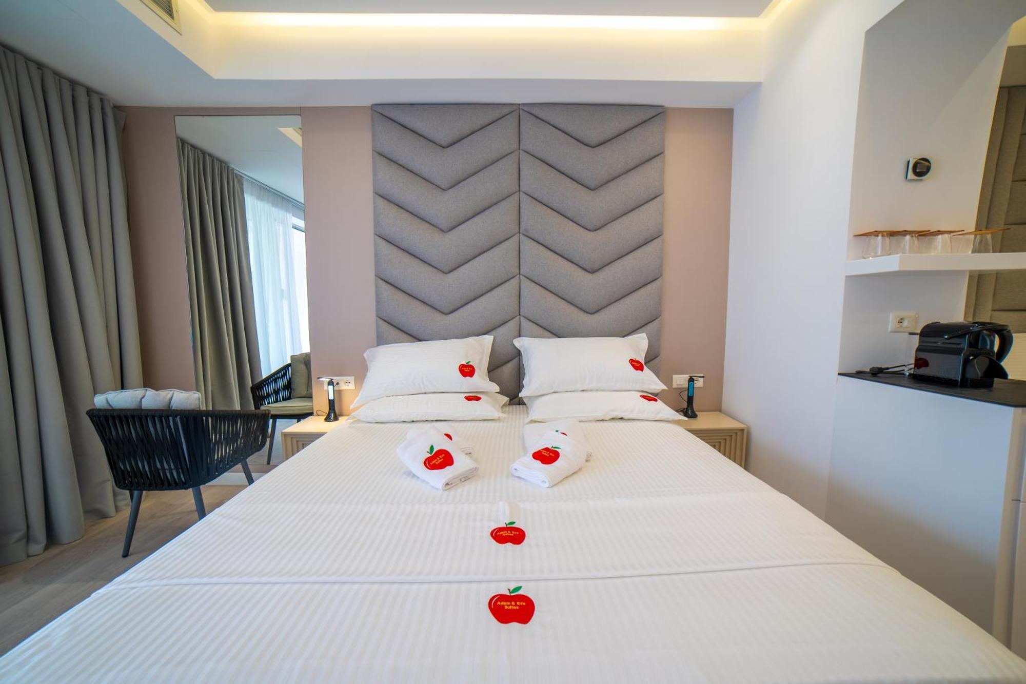 Adam & Eve Suites Sarande Ngoại thất bức ảnh