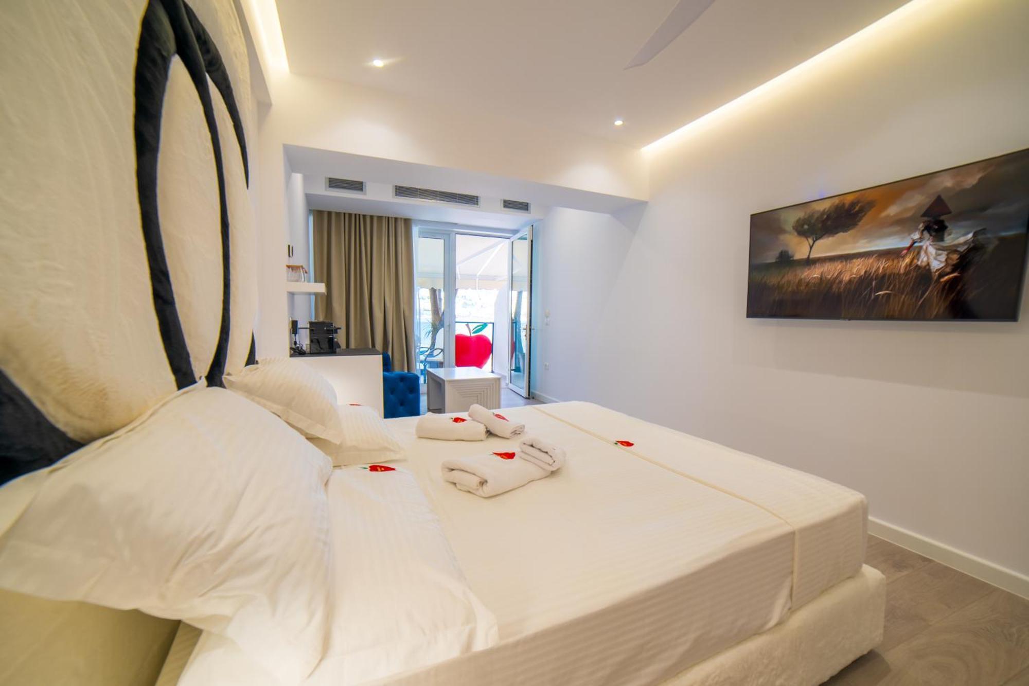 Adam & Eve Suites Sarande Ngoại thất bức ảnh