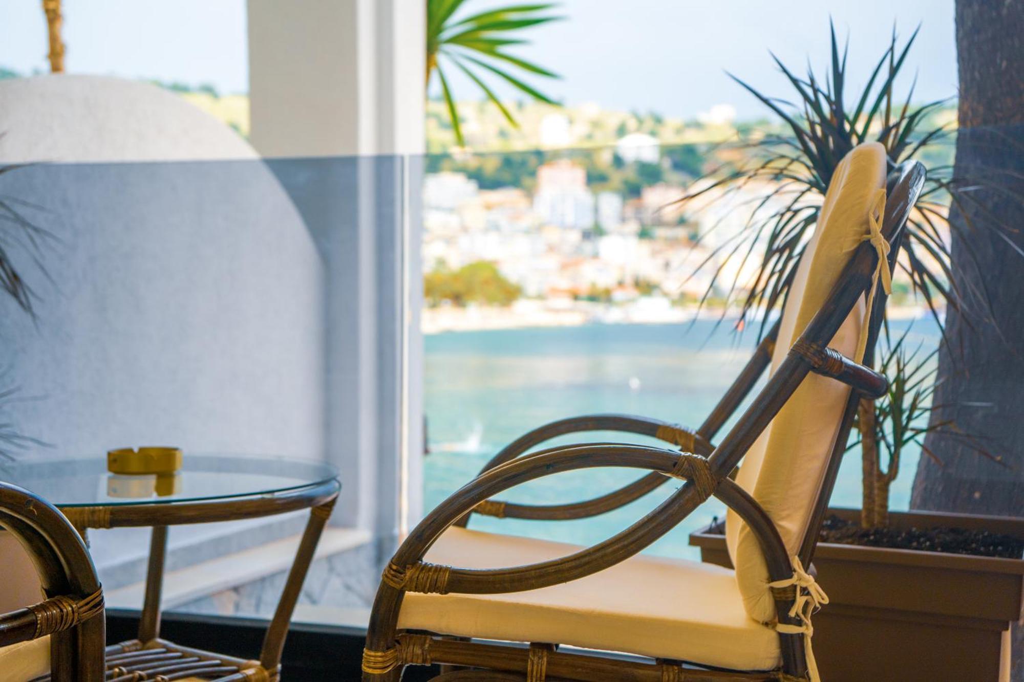 Adam & Eve Suites Sarande Ngoại thất bức ảnh