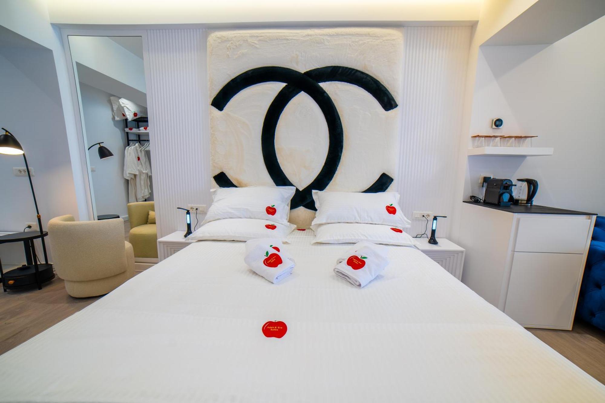 Adam & Eve Suites Sarande Ngoại thất bức ảnh