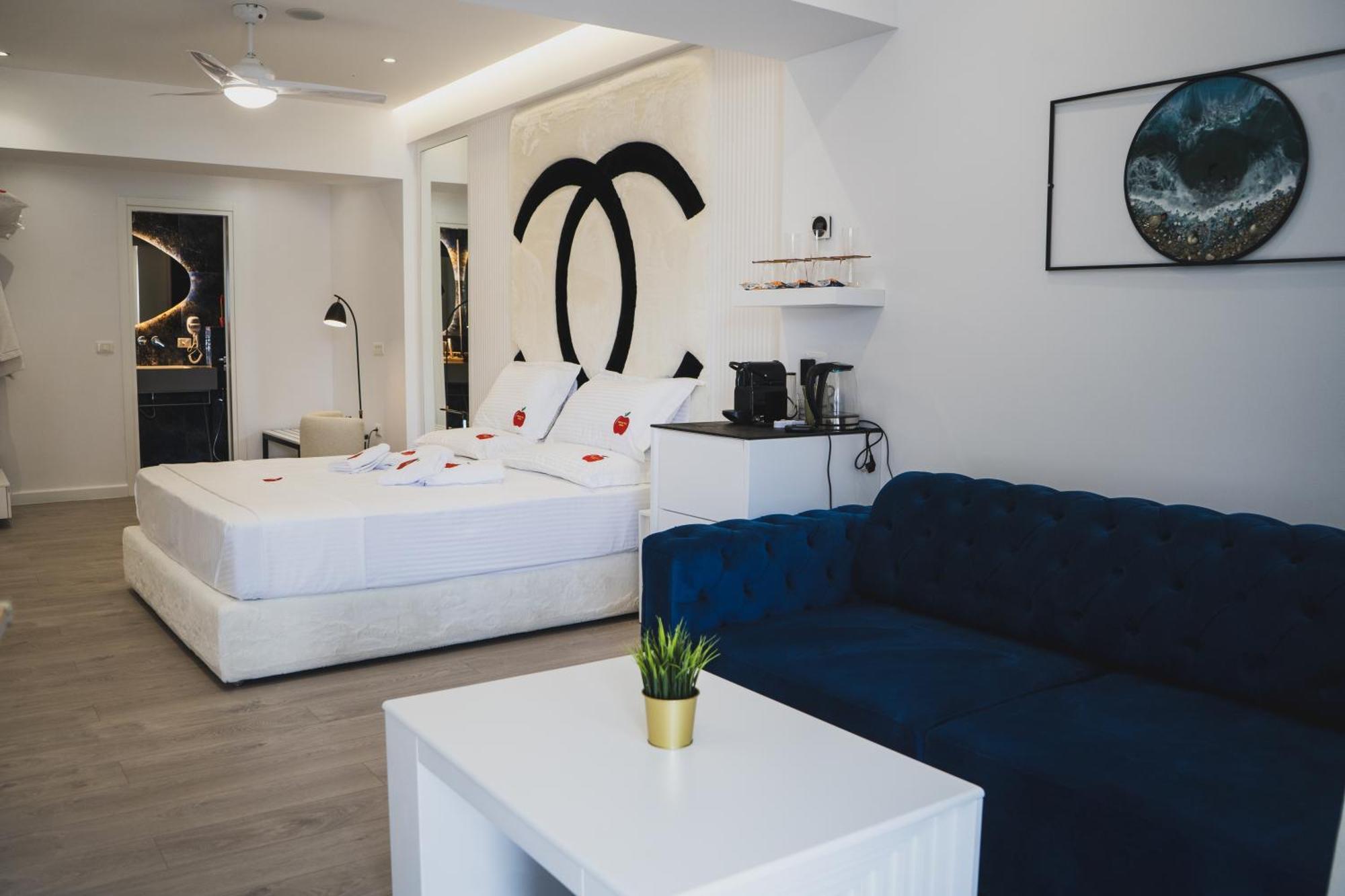 Adam & Eve Suites Sarande Ngoại thất bức ảnh